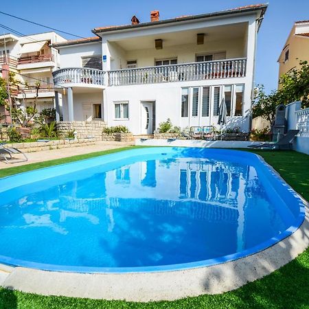 Family Friendly Apartments With A Swimming Pool Zadar - 17553 Zewnętrze zdjęcie